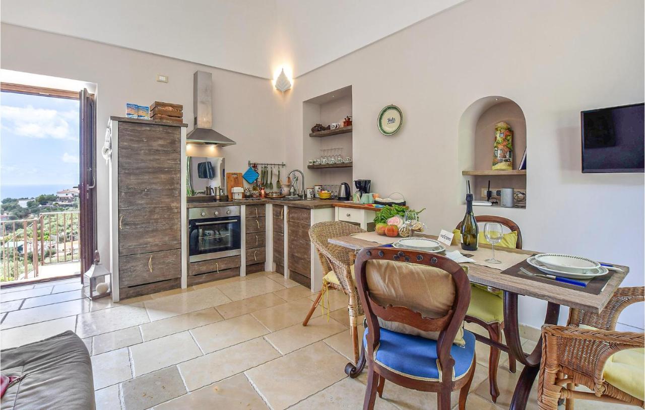 Cozy Apartment In Massa Lubrense Zewnętrze zdjęcie